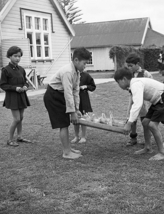 Children taking part in tooth brush drill, Te Kaha school, Opotiki. Photo: John Dobree, Alexander Turnbull Library.