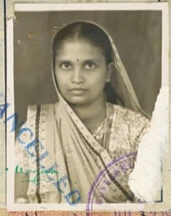 Passport photo of Bahni Nahna, Raj Nahna’s grandmother who moved from Gujarati to Te Kuiti in 1949 with her first four of eleven children.